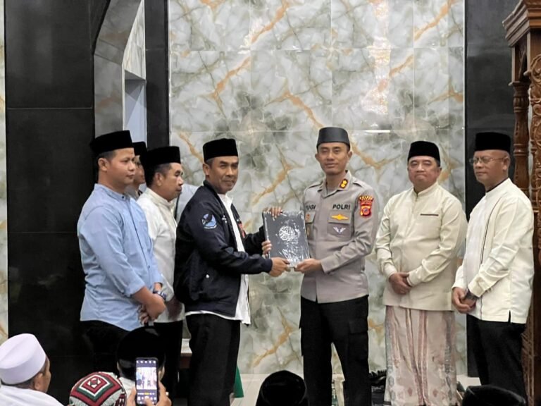 Kapolres Garut Bersama Forkopimda Garut Gelar Safari Ramadhan di Cikajang