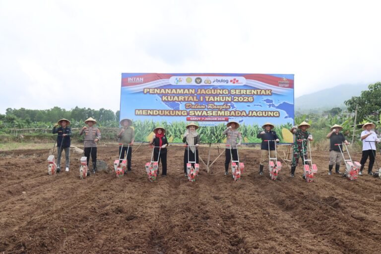 Polres Garut Tanam Jagung Serentak Kuartal I, Dukung Program Swasembada Pangan