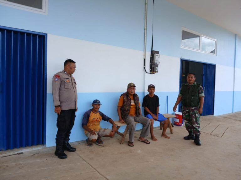 Perkuat Sinergitas, Polsek Ciamis Polres Ciamis Koorkom Kamtibmas ke Warga Lingk. Desakolot