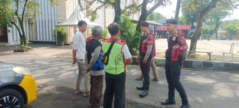 Jaga Harkamtibmas, Sat Samapta Polres Ciamis Patroli Dialogis ke Opang Bangsawit Saat Ramadan