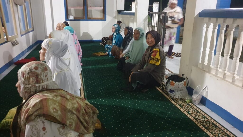 Polsek Ciamis Polres Ciamis Ikuti Tarling Bersama Warga Masyarakat Desa Pusakanagara