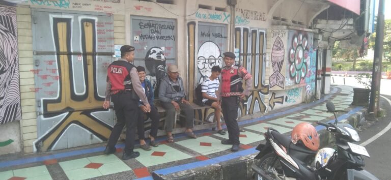 Jaga Harkamtibmas, Sat Samapta Polres Ciamis Datang ke Pangkalan Ojek Alun Alun Ciamis