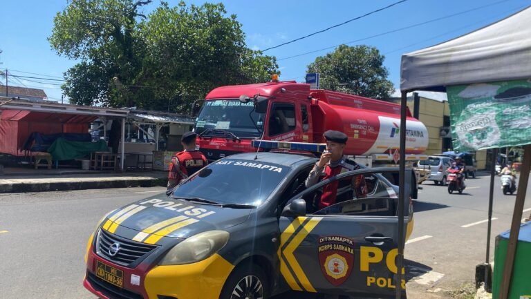 Cipkon Kamtibmas di Ruang Publik, Samapta Polres Ciamis Patroli di Jalanan Pusat Kota