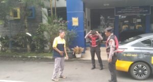 Satuan Samapta Polres Ciamis Patroli Dialogis ke Kantor Pajak Berikan Rasa Aman Pengunjung