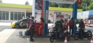 Humanis, Pasukan Patroli Roda 4 Polres Ciamis Datangi Obvit SPBU Benteng