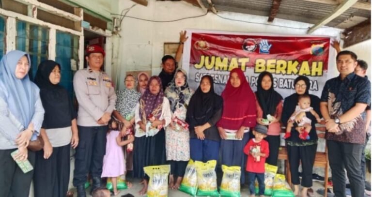 Program Jum’at Berkah KasatResNarkoba Polres Batu Bara Kepedulian Terhadap Anak-Anak Stunting