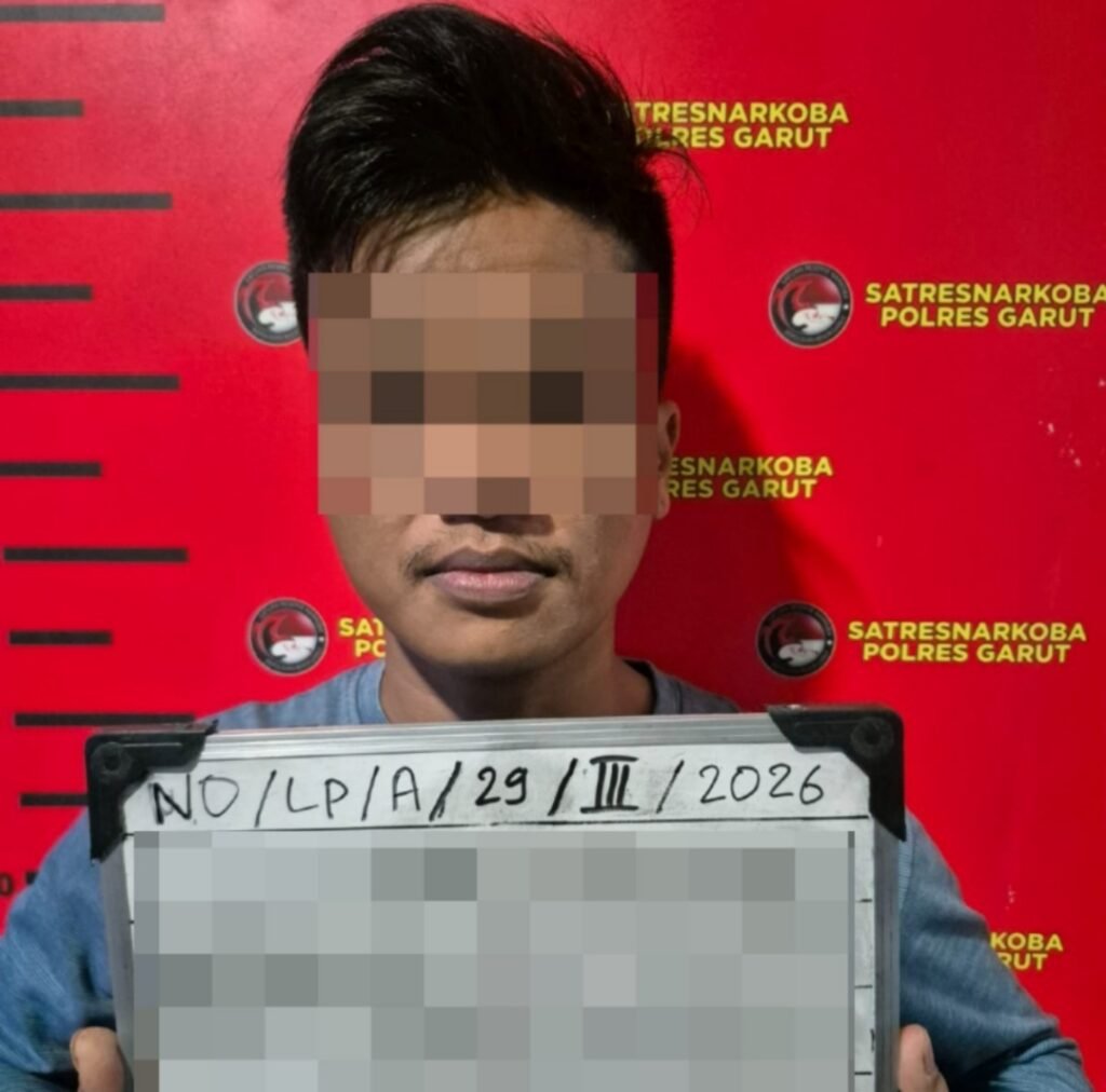 Polres Garut Ringkus Dua Pengedar Sabu, Puluhan Paket Siap Edar Berhasil Digagalkan