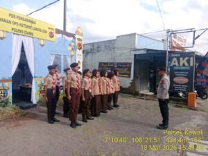 Pos Pam Kawali Dapat Dukungan Anggota Saka Bhayangkara Selama Mudik Lebaran 2026