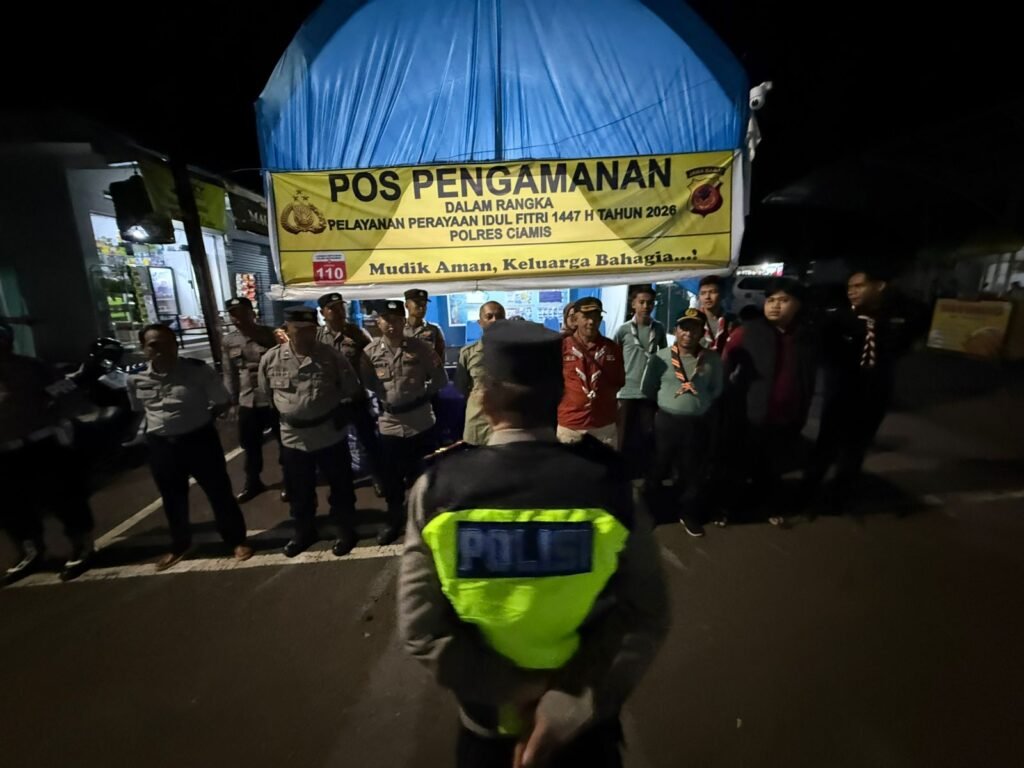 Pelayanan Prima, Pos Pam Cimaragas Gelar Apel Malam Cek Kesiapan Personel
