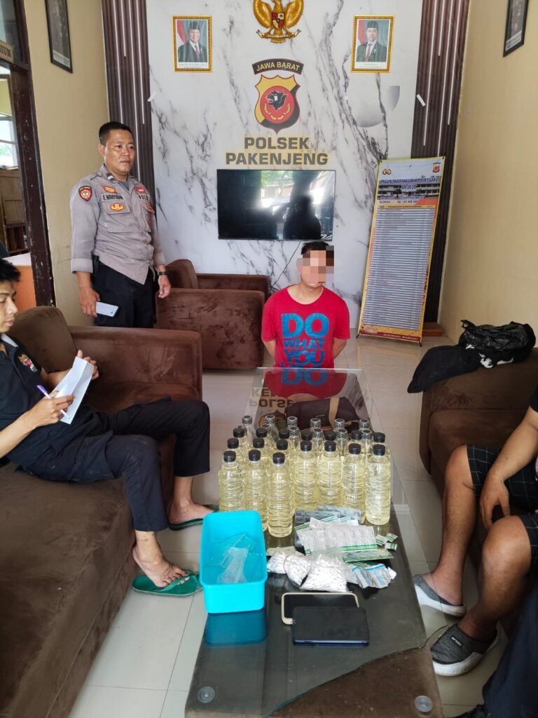 Polres Garut Bekuk Pelaku Penganiayaan, Temukan Ratusan Obat Terlarang dan Miras