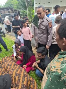 Polsek Bungbulang Lakukan Pengecekan Penemuan Mayat di Sungai Cisaat