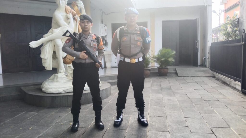 Polsek Ciamis Laksanakan Pengamanan Gereja, Wujud Toleransi dan Jamin Keamanan Ibadah Umat