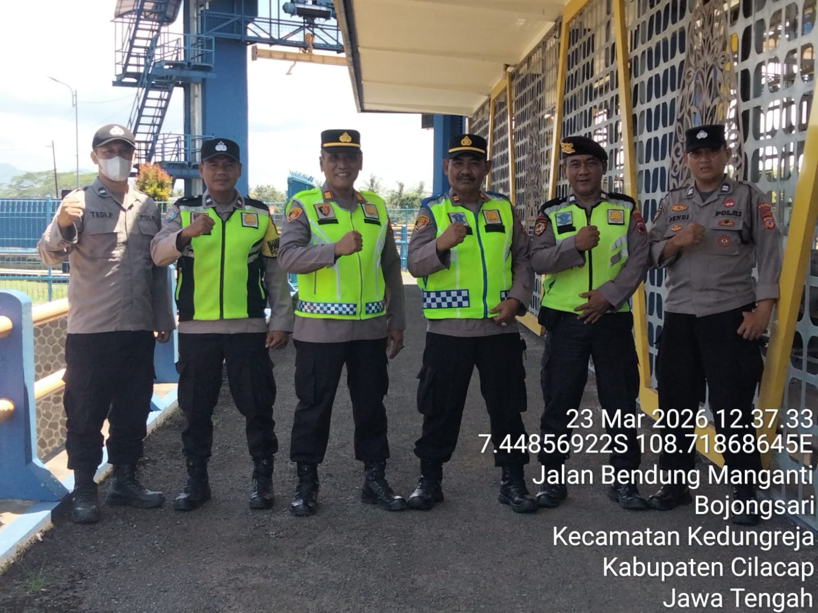 Pos Yan Bendungan Manganti Ops Ketupat Lodaya 2026 Polres Ciamis Turun ke Jalan Lakukan Pengaturan Lalin