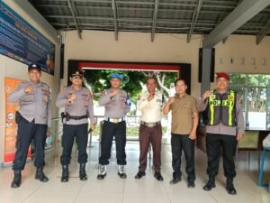 Cipkon Kamtibmas, Polsek Cihaurbeuti Pantau Aktivitas di Area Wisata Saat Libur Lebaran 2026