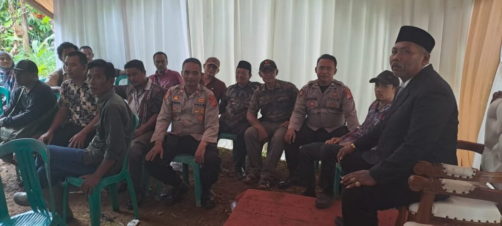 Polsek Cisaga Gencarkan Sambang Warga di Tenjolaya, Perkuat Kamtibmas dan Dukung Ketahanan Pangan
