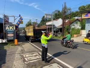 Cipkon Libur Lebaran 2026, Polsek Kawali Intens Patroli KRYD Beri Kenyamanan Masyarakat