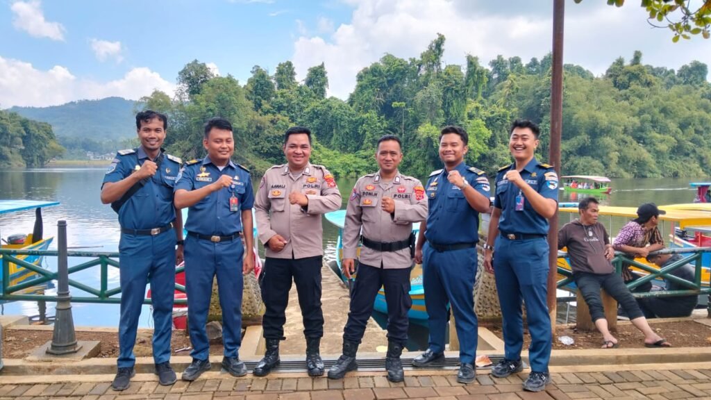 Libur Lebaran 2026, Polsek Panjalu Pantau Aktivitas di Area Wisata dan Keramaian Warga