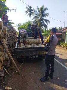 Perkuat Sinergitas, Polsek Cimaragas Masifkan Patroli dan Koorkom Kamtibmas ke Warga Nagrak