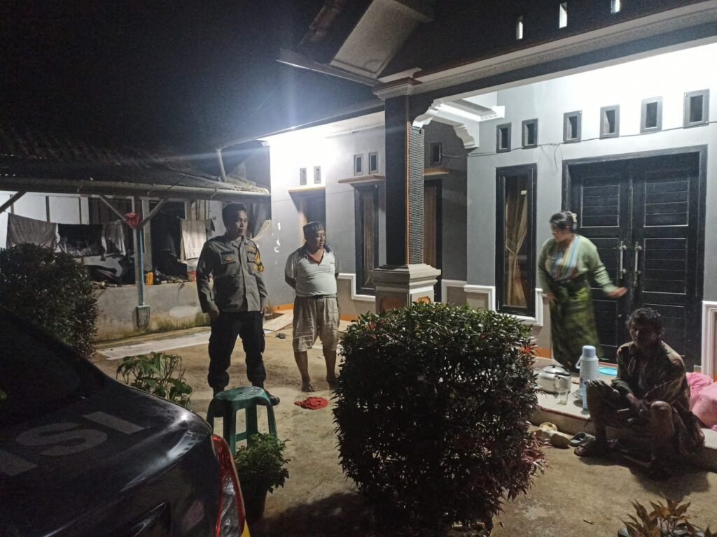 Peran Aktif Polsek Kawali Perkuat Kamtibmas, Patroli KRYD Sasar Pemukiman dan Poskamling di Wilayah Polres Ciamis