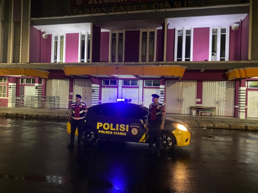 Patroli Biru Sat Samapta Polres Ciamis Antisipasi Kejahatan dan Balap Liar di Jalur Rawan