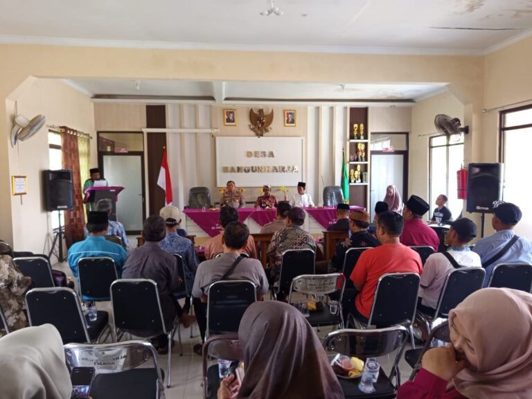 Perkuat Sinergitas, Polsek Cisaga Hadiri Acara Halal Bi Halal Tingkat Desa Bangunharja