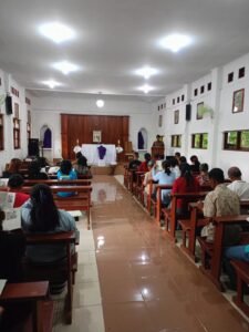 Berikan Rasa Nyaman Beribadah, Polsek Panawangan Bersiaga di Gereja Santo Simon