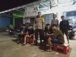 Polsek Kawali Gencarkan Giat Preemtif dan Pembinaan, Polisi Aktif Jaga Kamtibmas di Malam Libur