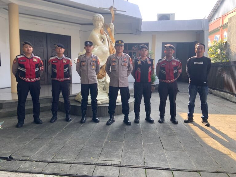 Polres Ciamis Amankan Ibadah Minggu di Gereja Katolik Santo Yohanes Pembaptis, Wujud Nyata Toleransi dan Jaminan Keamanan