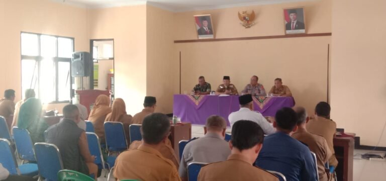 Sinergi Polri dan Pemerintah Kecamatan Diperkuat dalam Rakor Banjarsari, Wujudkan Kamtibmas Kondusif