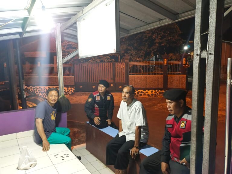 Polres Ciamis Perkuat Patroli Dialogis di Pos Ronda, Tingkatkan Sinergi Jaga Kamtibmas
