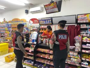 Polres Ciamis Tingkatkan Patroli Dialogis Malam Hari di Objek Vital, Jaga Keamanan Lingkungan