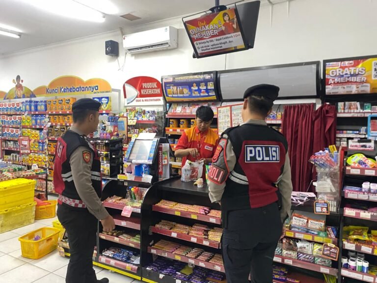 Polres Ciamis Tingkatkan Patroli Dialogis Malam Hari di Objek Vital, Jaga Keamanan Lingkungan