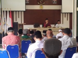 Polsek Ciamis Hadir di Tengah Masyarakat, Amankan Kegiatan Halal Bihalal Desa Sukajadi