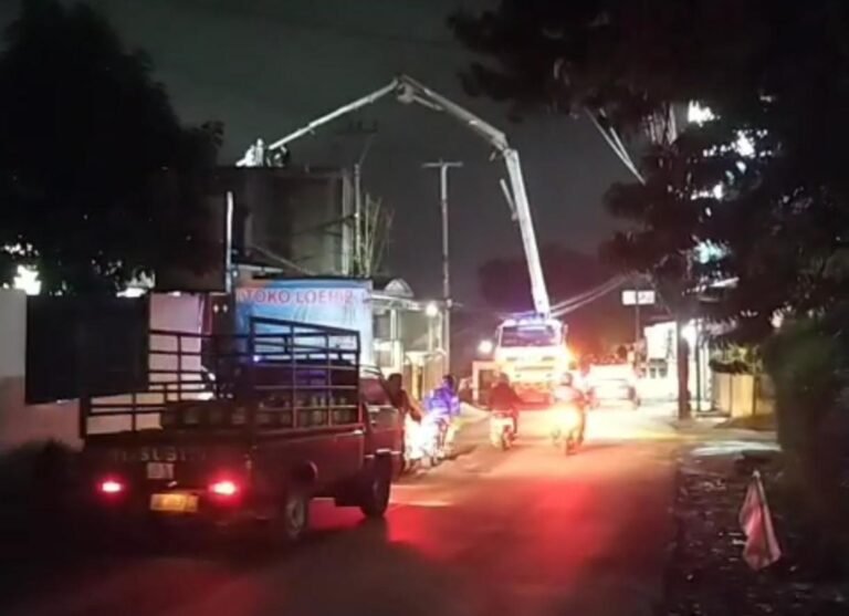 Respons Cepat 110 Aduan Masyarakat, Polres Garut Atasi Kepadatan Lalu Lintas di Jalur Samarang Garut