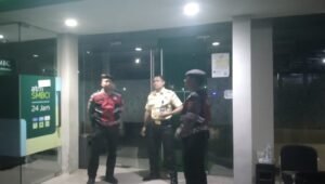 Patroli Dialogis Malam Hari Polres Ciamis di Objek Vital Perbankan, Wujud Peran Aktif Kepolisian Cegah Kriminalitas