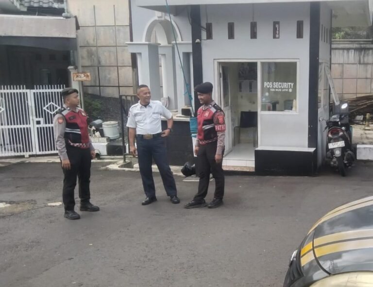 Patroli Dialogis Polres Ciamis Perkuat Rasa Aman, Polisi Hadir Cegah Kriminalitas di Lingkungan Permukiman