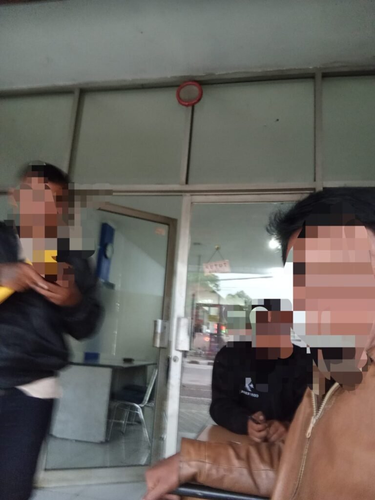 Diduga Oknum Debt Collector Rampas Motor di Jalan Dengan Dalih Titip Surat