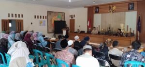 Perkuat Sinergitas, Polsek Rancah Hadiri Acara Halal Bi Halal Tingkat Desa Cisontrol