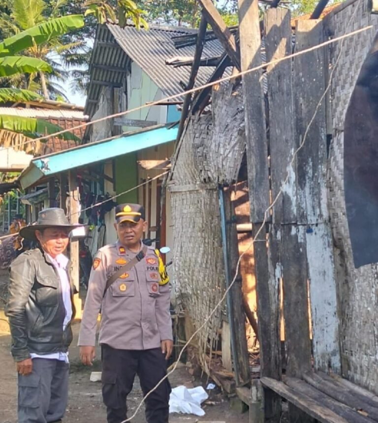Dari Rutilahu Jadi Layak Huni, Polres Garut Bantu Warga Caringin.