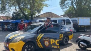 Patroli Himbauan Kamtibmas di Pasar Subuh, Polres Ciamis Perkuat Kehadiran Polisi di Tengah Aktivitas Masyarakat