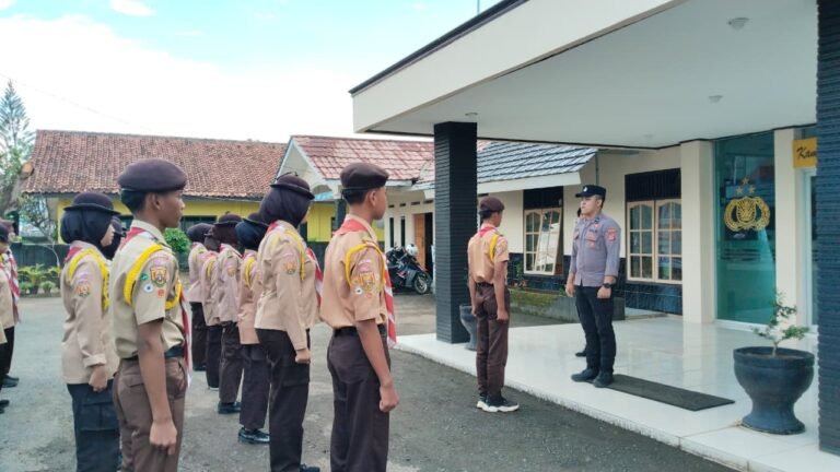 Polsek Banjarsari Polres Ciamis Binluh Rutin Saka Bhayangkara Banjarsari di Makopolsek