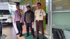 Patroli Dialogis Siang Polsek Rancah, Wujud Kehadiran Polri Jaga Kamtibmas di Wilayah Rancah dan Tambaksari