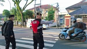 Strong Point Pagi Sat Samapta Polres Ciamis, Wujud Nyata Pelayanan Kepolisian Atur Lalu Lintas di Titik Rawan