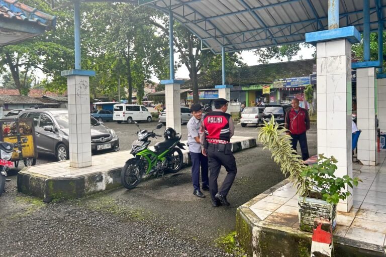 Patroli Dialogis Sat Samapta Polres Ciamis di Terminal, Perkuat Pengamanan Objek Vital dan Cegah Kriminalitas
