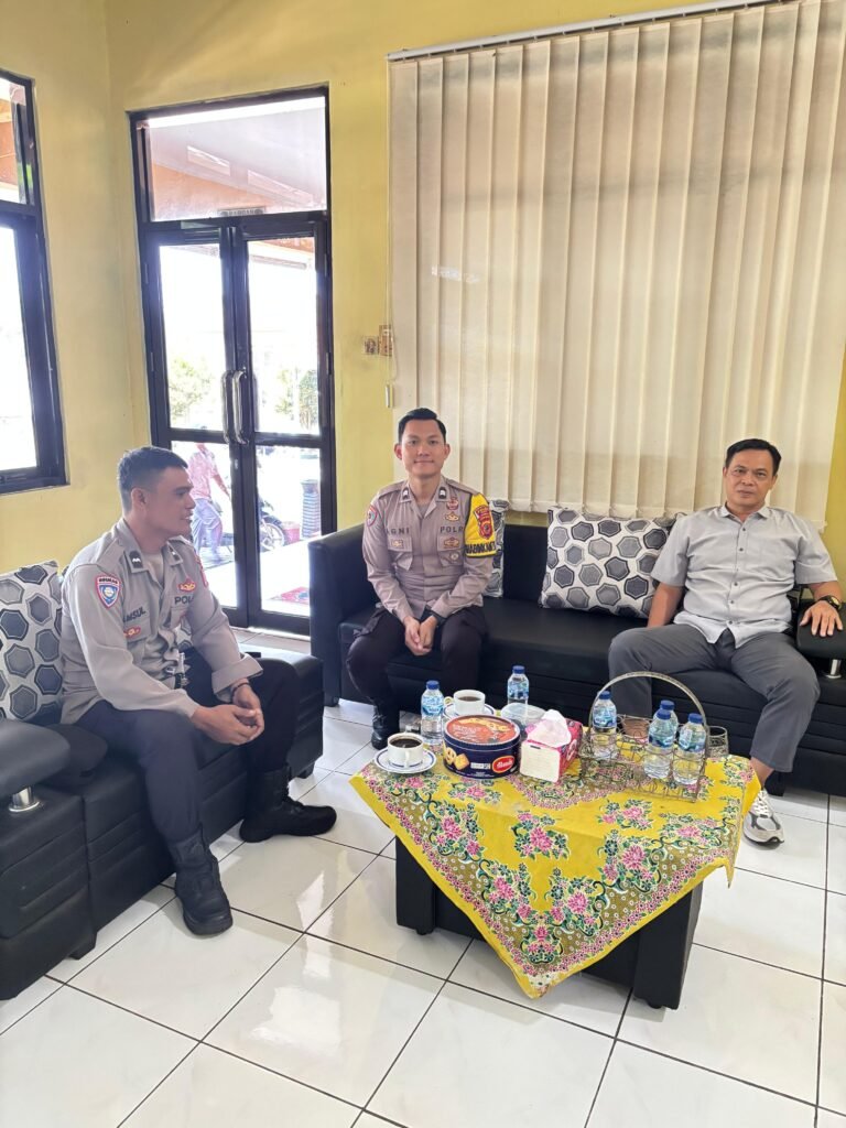 Perkuat Sinergitas, Polsek Ciamis Koorkom Bersama Kepala Sekolah LPS 1 Ciamis
