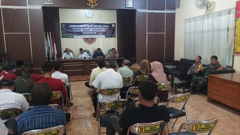 Perkuat Sinergitas, Polsek Ciamis Ikuti Musyawarah LPJ BumDes Mulia Sadananya