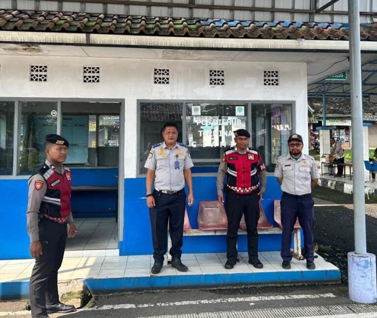 Polres Ciamis Tingkatkan Patroli Dialogis, Wujud Nyata Kehadiran Polisi di Tengah Masyarakat