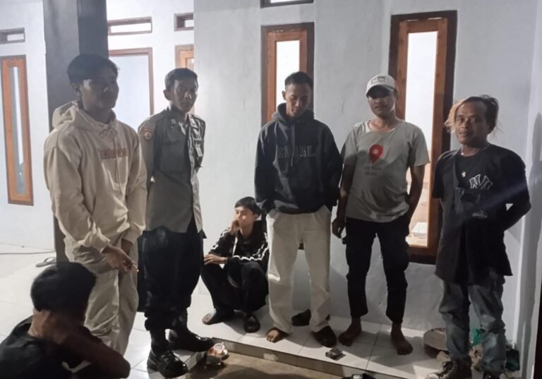 Polsek Kawali Perkuat KRYD Malam Hari, Wujudkan Rasa Aman di Wilayah Hukum
