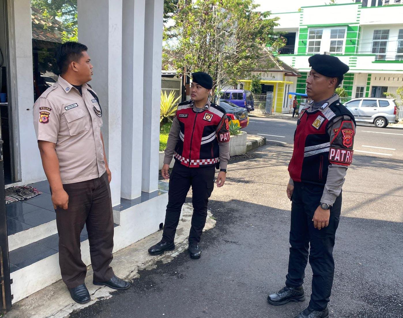 Polres Ciamis Hadirkan Rasa Aman di Lingkungan Permukiman Melalui Patroli Dialogis