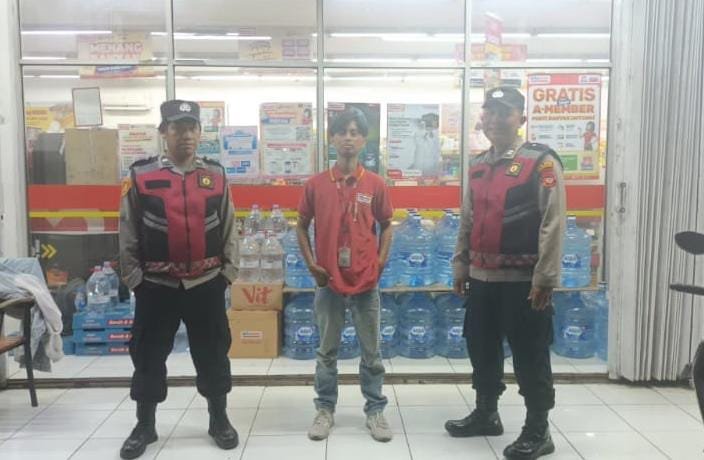 Peran Aktif Polri Jaga Kamtibmas, Polsek Cihaurbeuti Laksanakan Patroli Malam